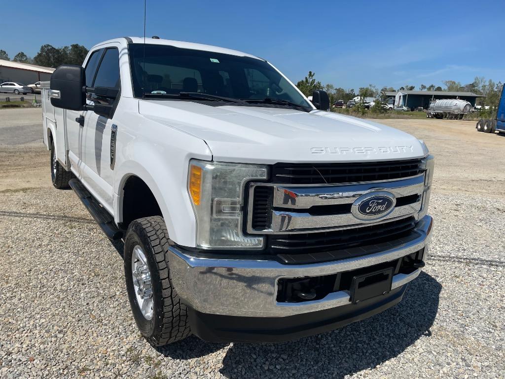 2017 Ford F250sd XLT photo
