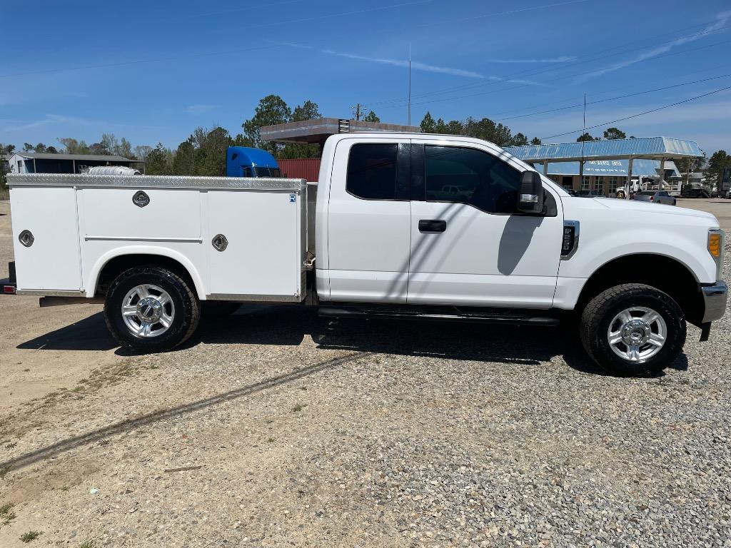 2017 Ford F250sd XLT photo