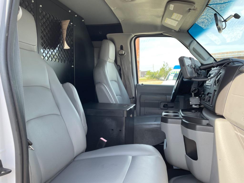 2014 Ford E-150 - $10,999