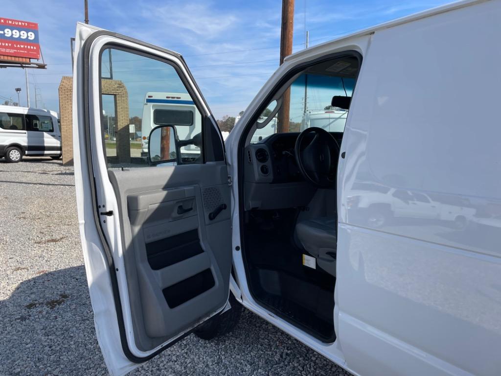 2014 Ford E-150 - $10,999