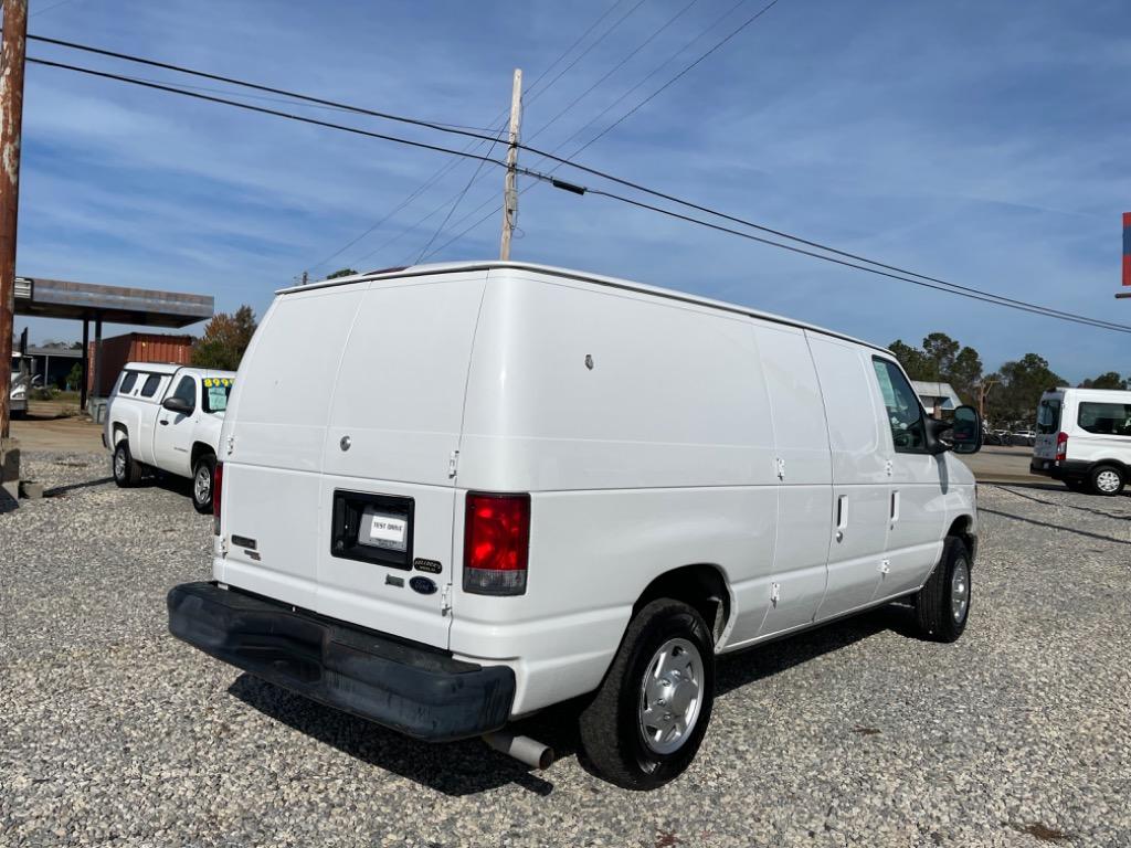 2014 Ford E-150 - $10,999