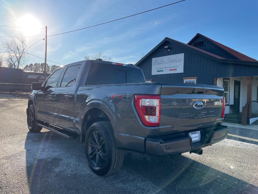2021 Ford F150 Lariat photo