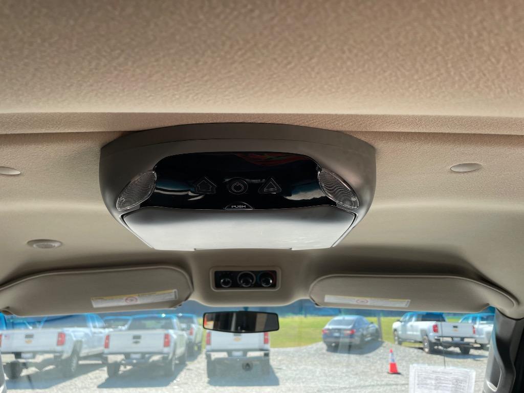 2016 Chevrolet Express - $24,999