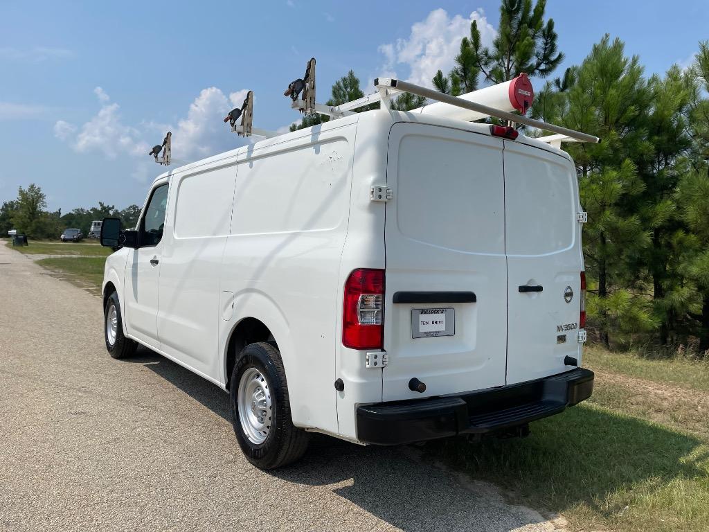 2016 Nissan Nv - $9,999