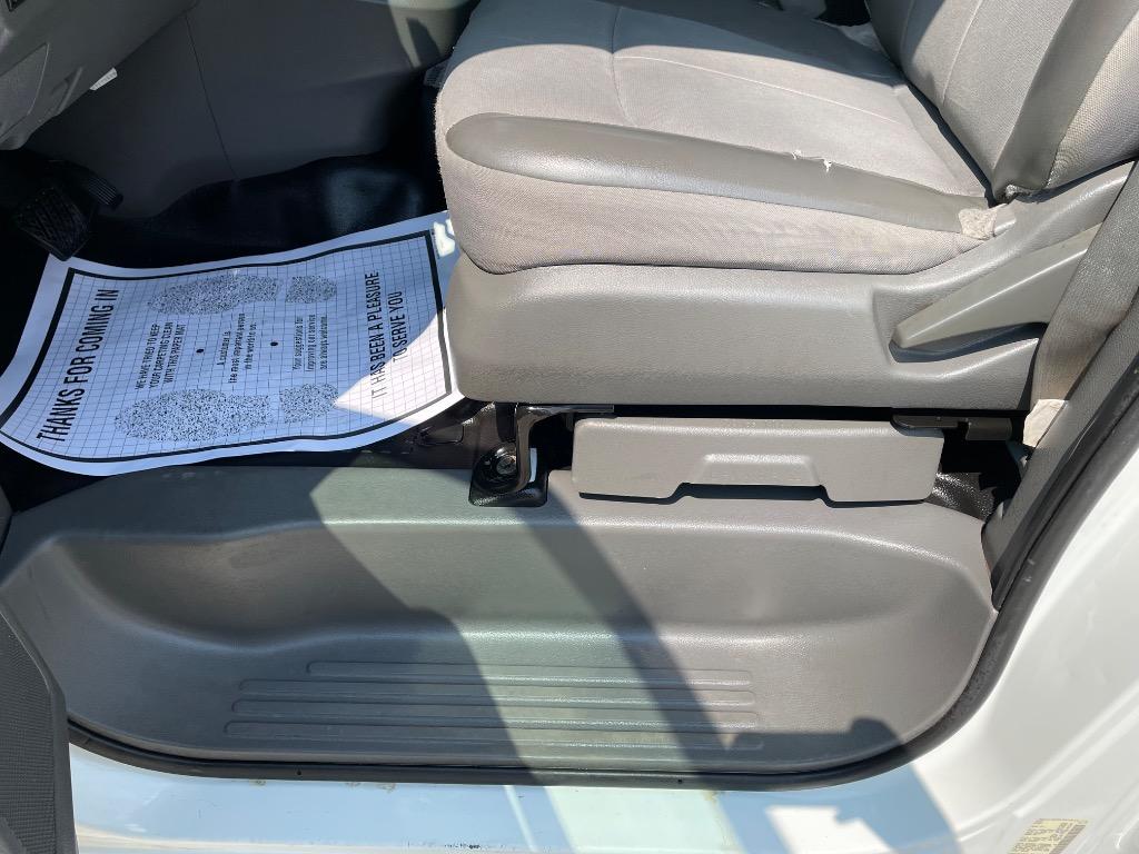 2016 Nissan Nv - $9,999