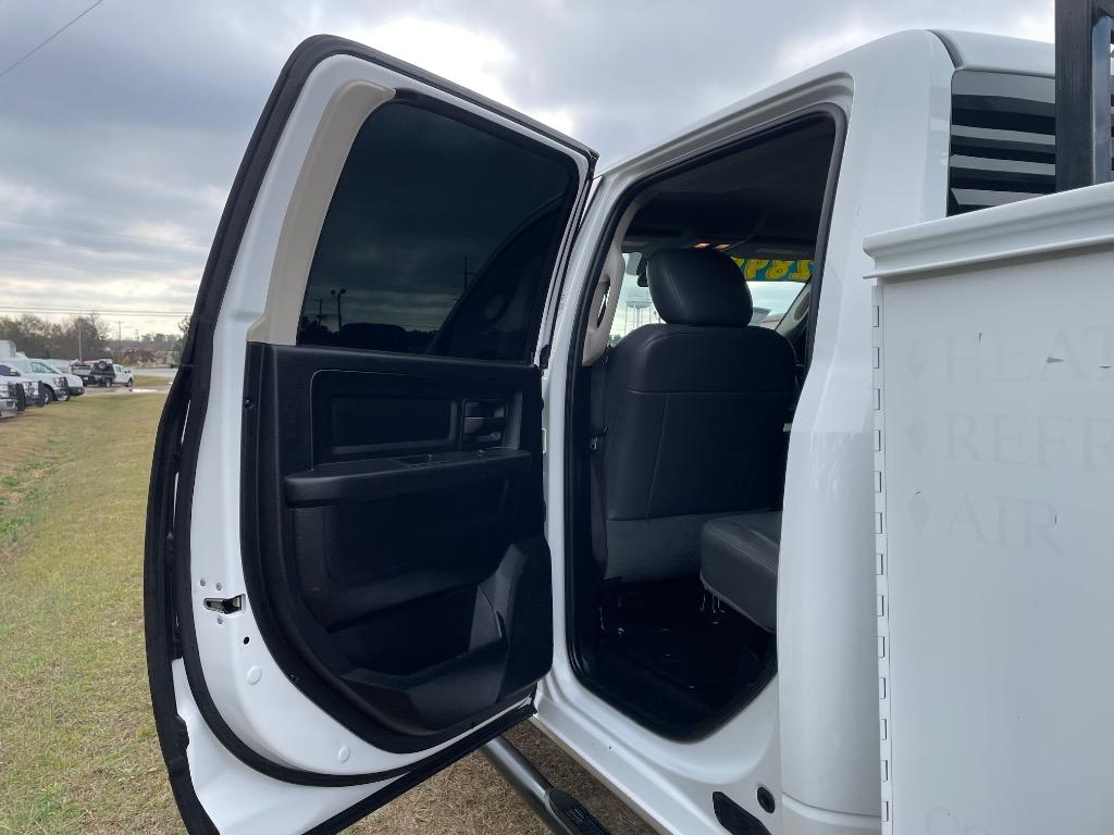2017 Ram 2500 - $28,999