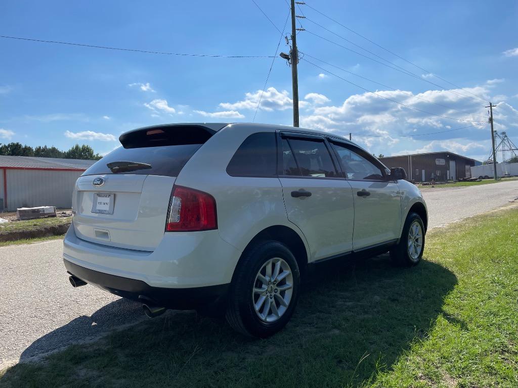 2013 Ford Edge - $5,999