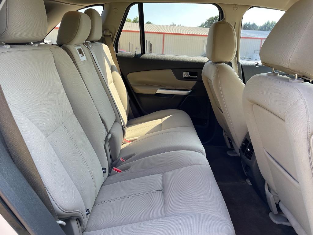 2013 Ford Edge - $5,999