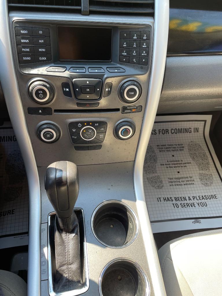 2013 Ford Edge - $5,999