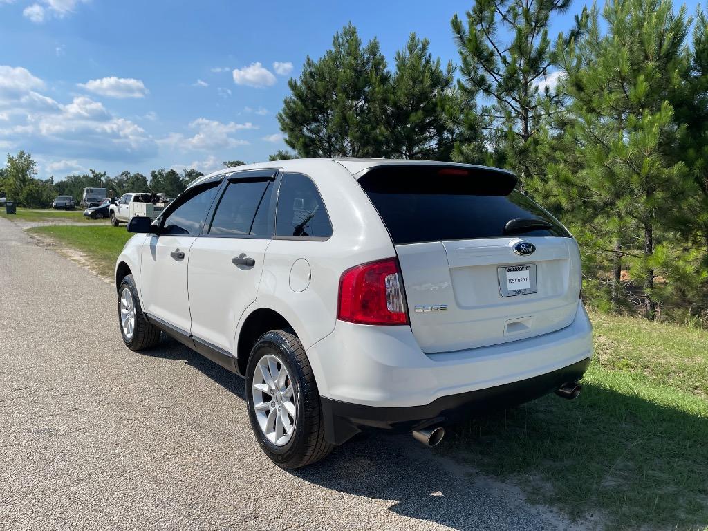 2013 Ford Edge - $5,999