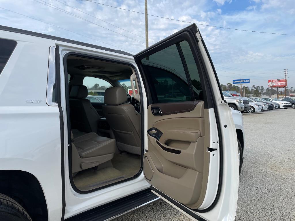 2017 GMC Yukon XL 1500 SLT photo