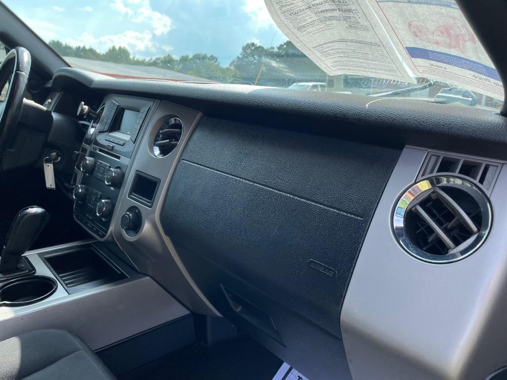 2017 Ford Expedition - $9,999