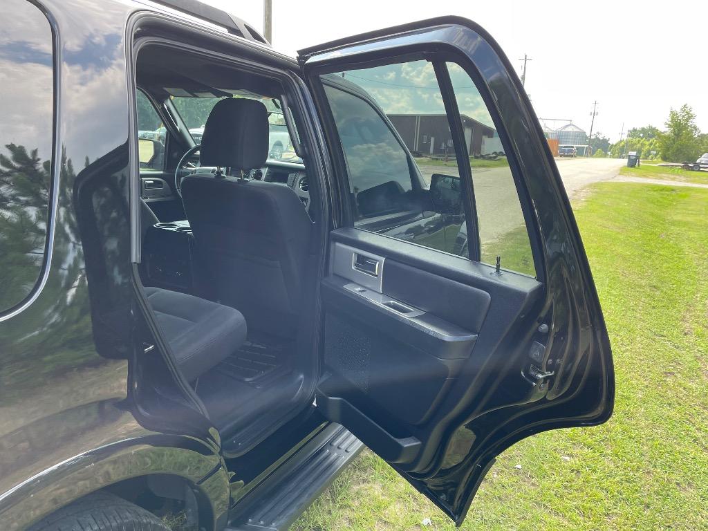 2017 Ford Expedition - $9,999