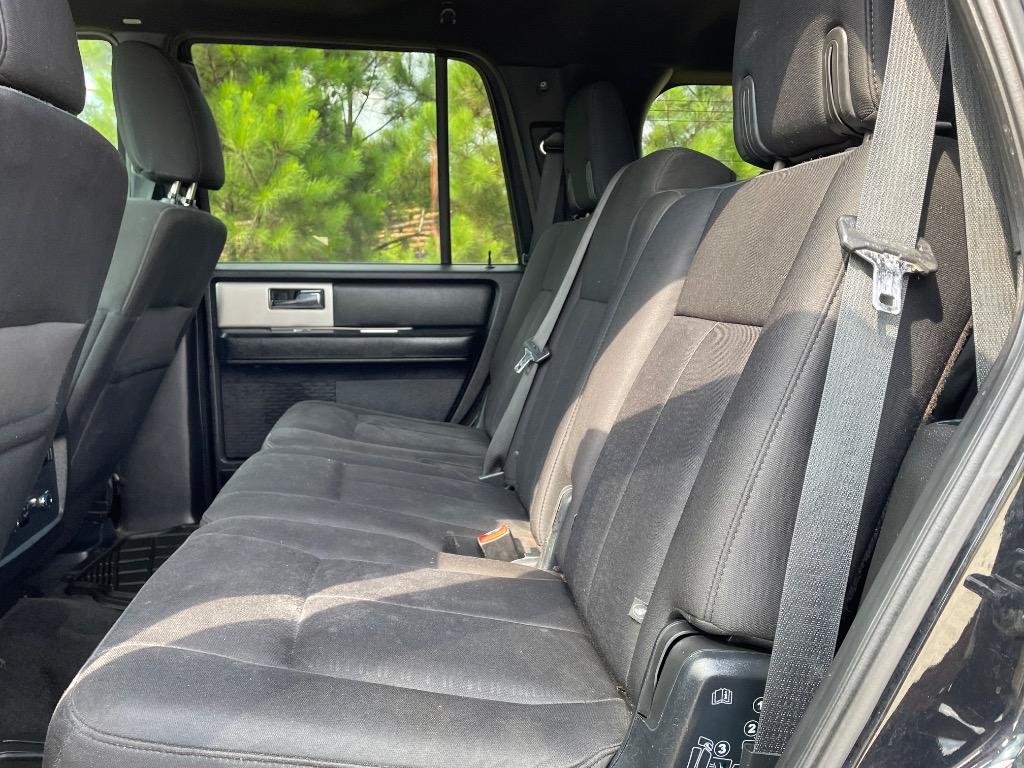 2017 Ford Expedition - $9,999