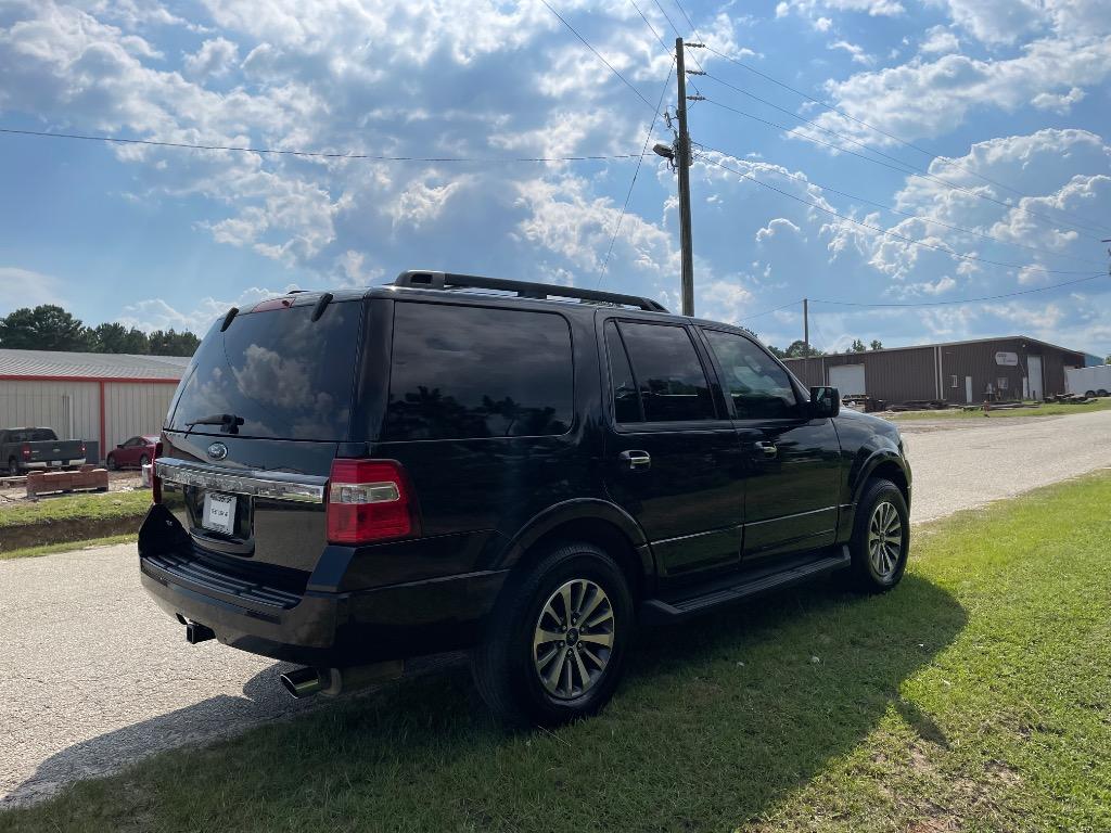 2017 Ford Expedition - $9,999