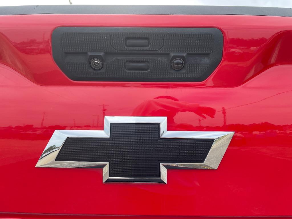 2021 Chevrolet Silverado - $32,999