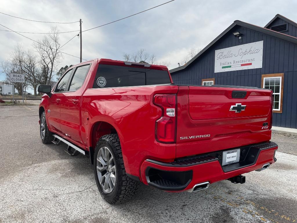 2021 Chevrolet Silverado - $32,999
