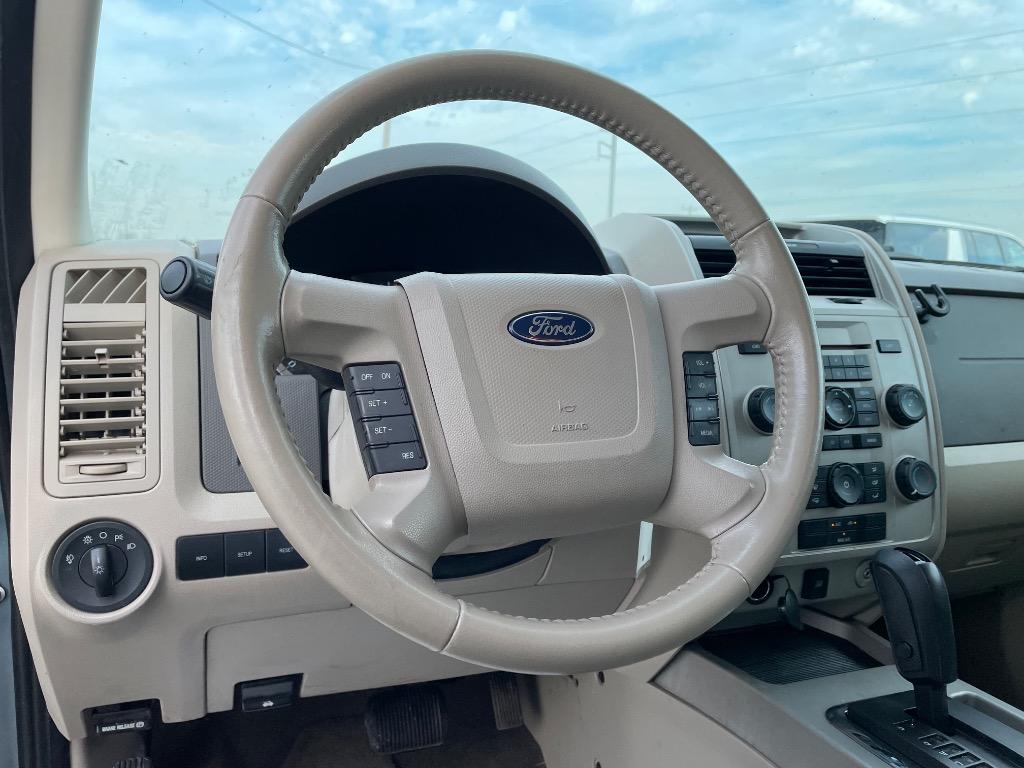 2011 Ford Escape XLT photo