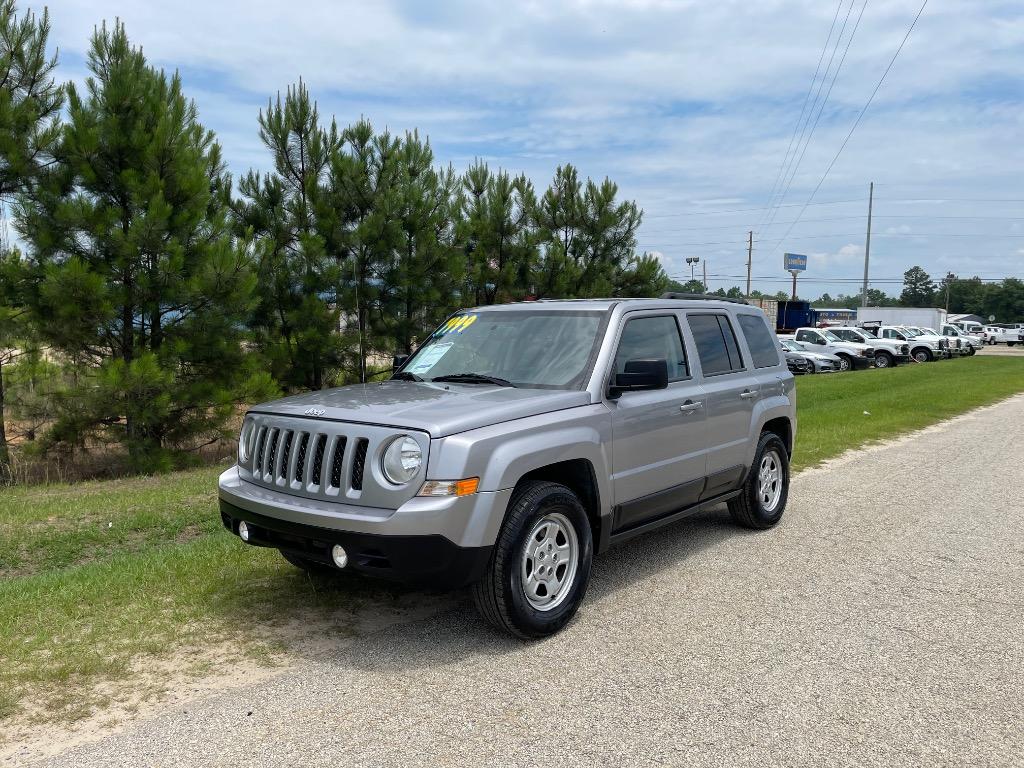 2017 Jeep Patriot - $7,999