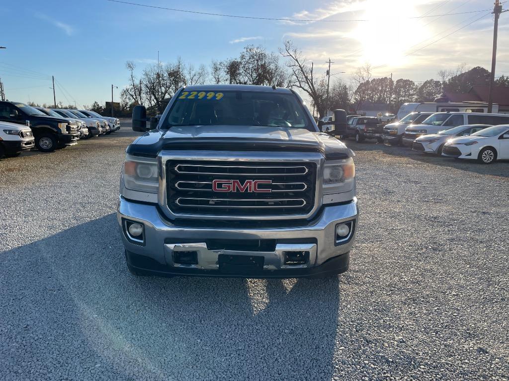 2015 GMC Sierra 2500HD - $22,999