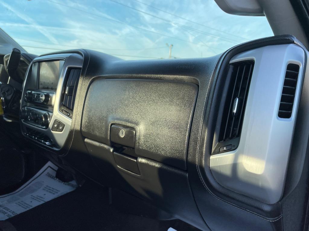 2015 GMC Sierra 2500HD - $22,999