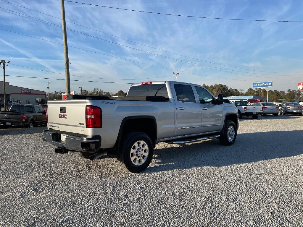 2015 GMC Sierra 2500HD - $22,999