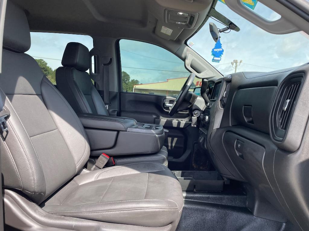 2020 Chevrolet Silverado 2500HD - $27,999