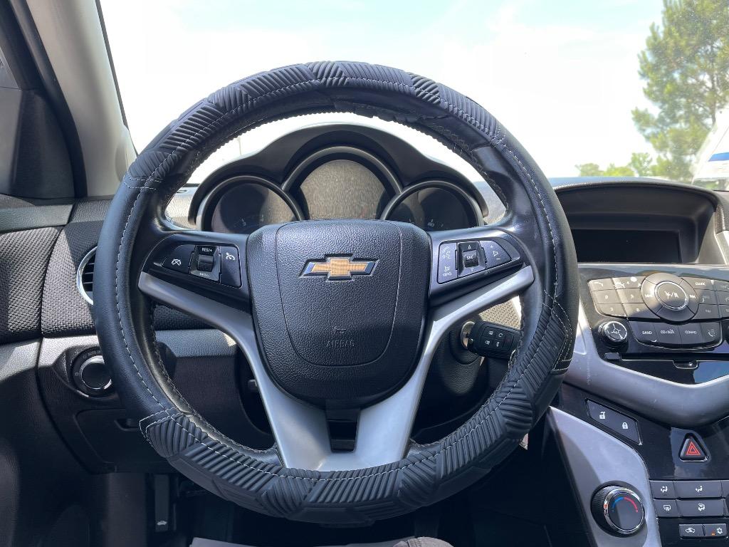 2013 Chevrolet Cruze - $5,999