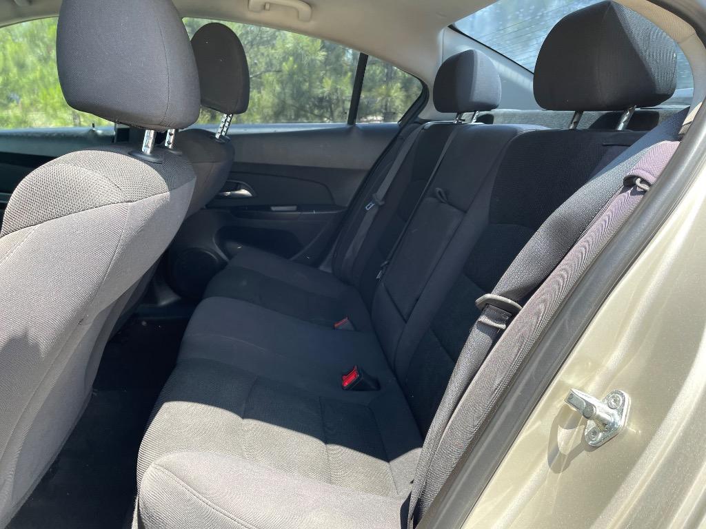 2013 Chevrolet Cruze - $5,999