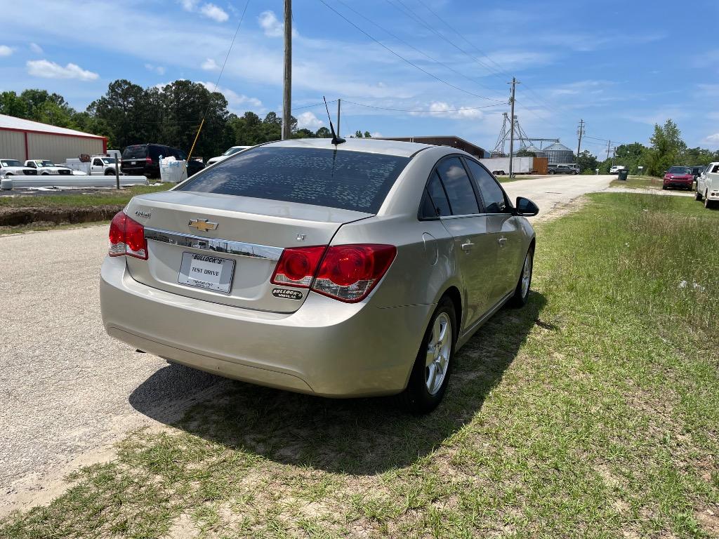 2013 Chevrolet Cruze - $5,999