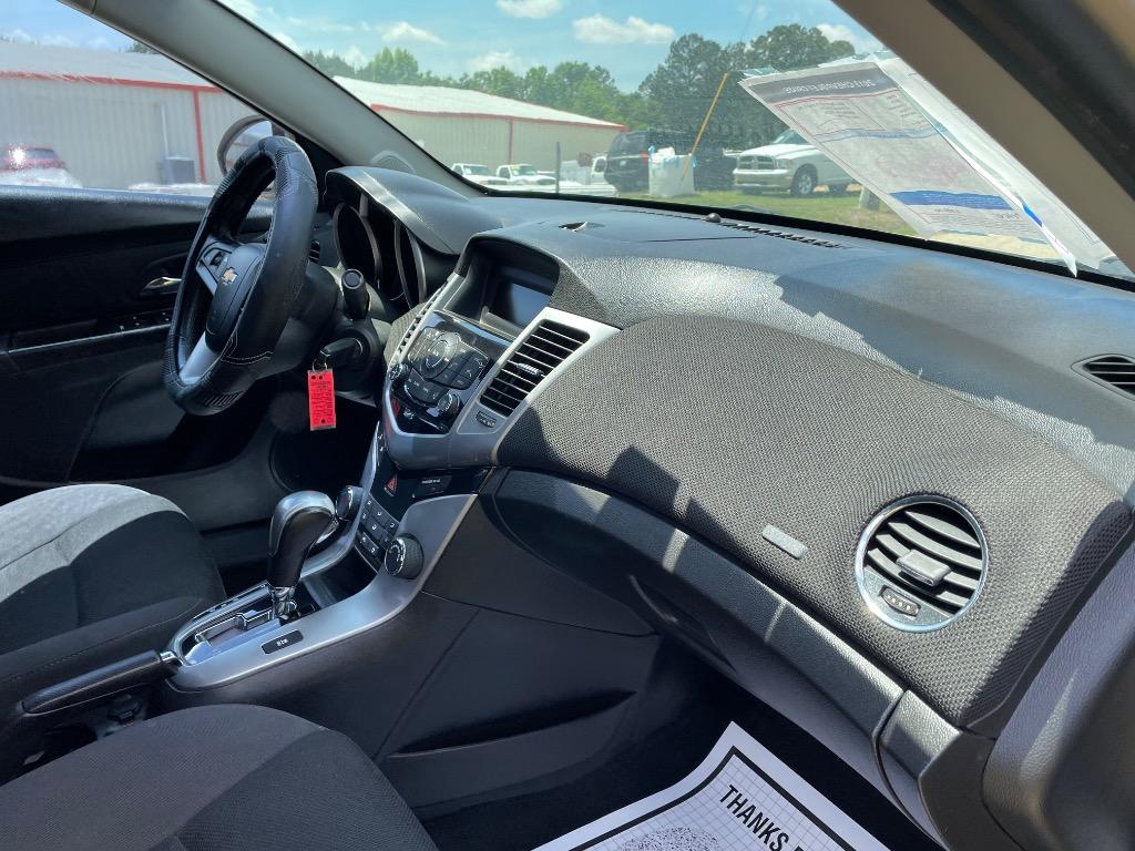 2013 Chevrolet Cruze - $5,999