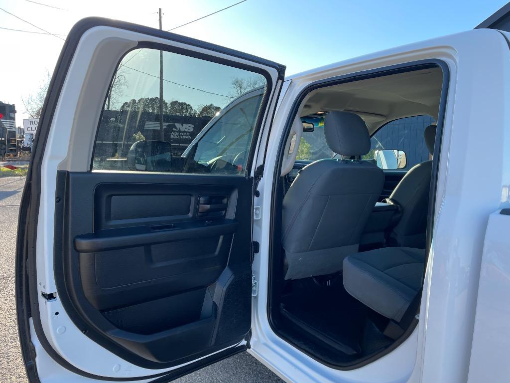 2016 Ram 1500 - $9,999