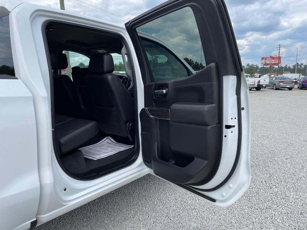 2021 Chevrolet Silverado 1500 - $31,999