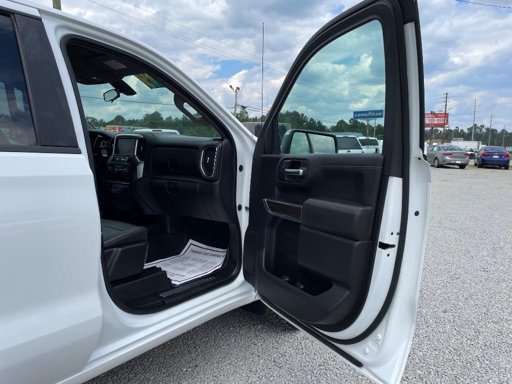 2021 Chevrolet Silverado 1500 - $31,999