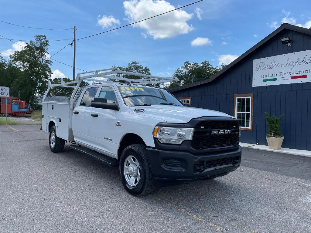 2022 Ram 3500 - $39,999