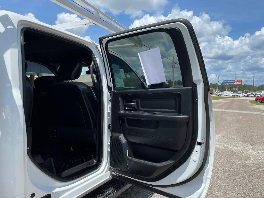 2022 Ram 3500 - $39,999
