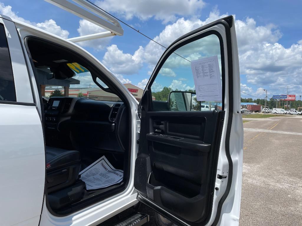 2022 Ram 3500 - $39,999