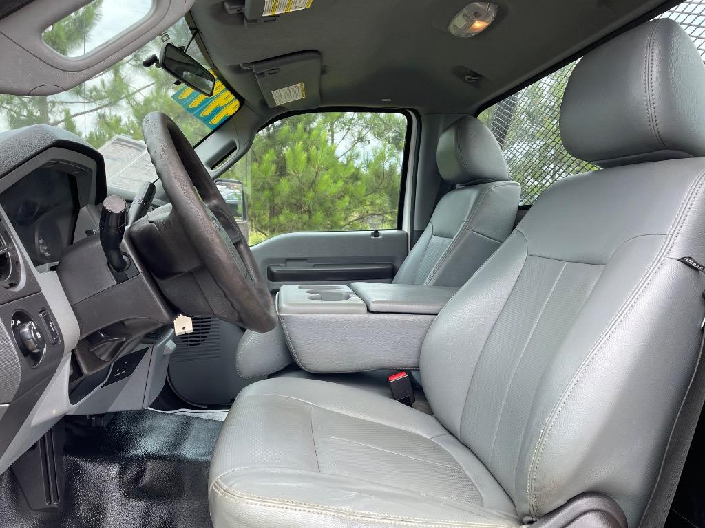 2012 Ford F-450 Super Duty - $9,999