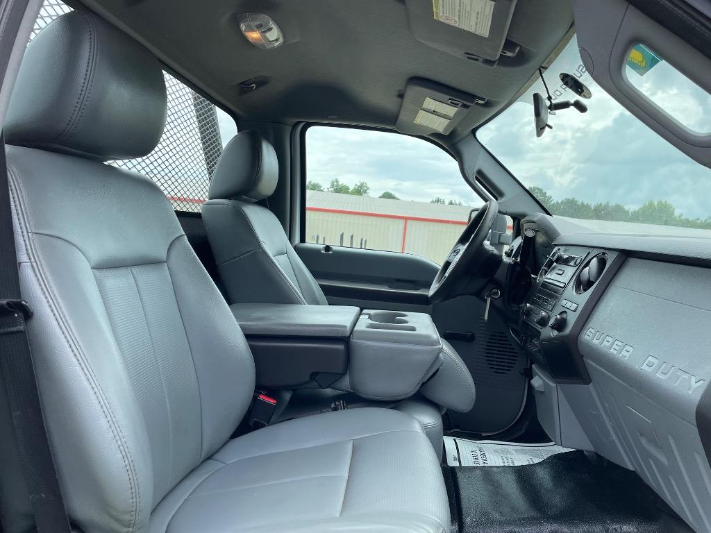 2012 Ford F-450 Super Duty - $9,999