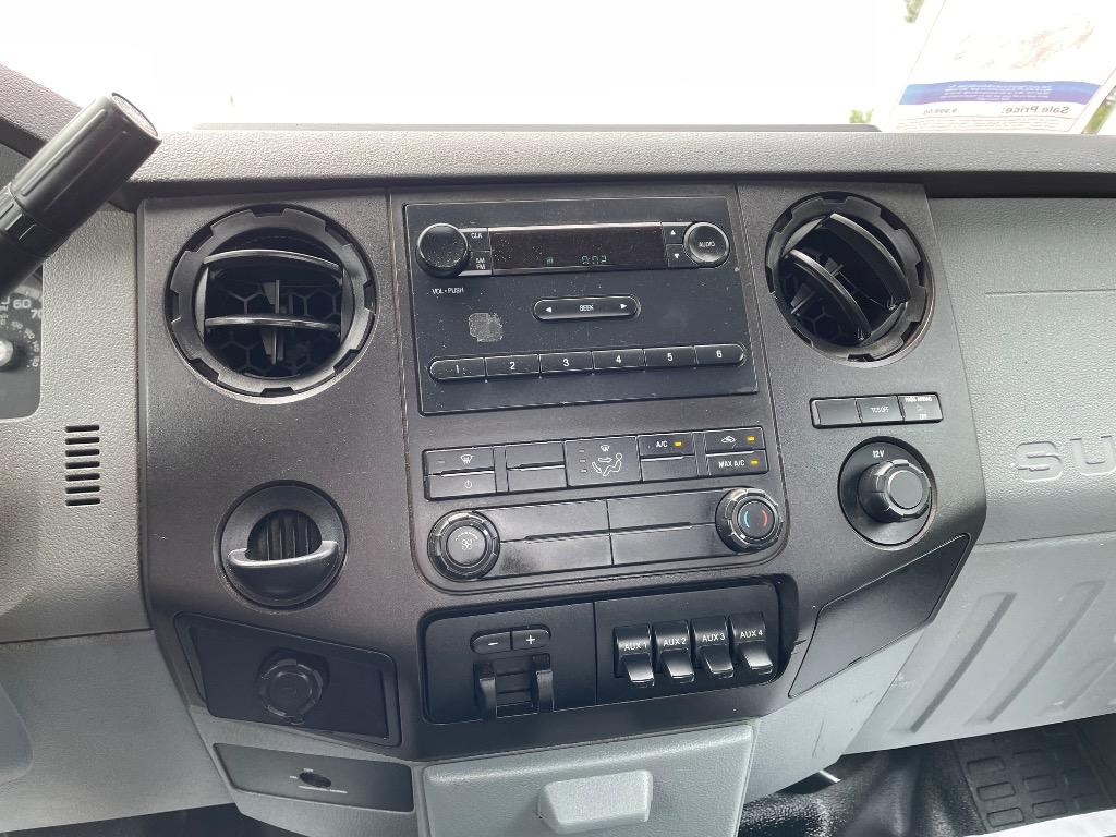 2012 Ford F-450 Super Duty - $9,999