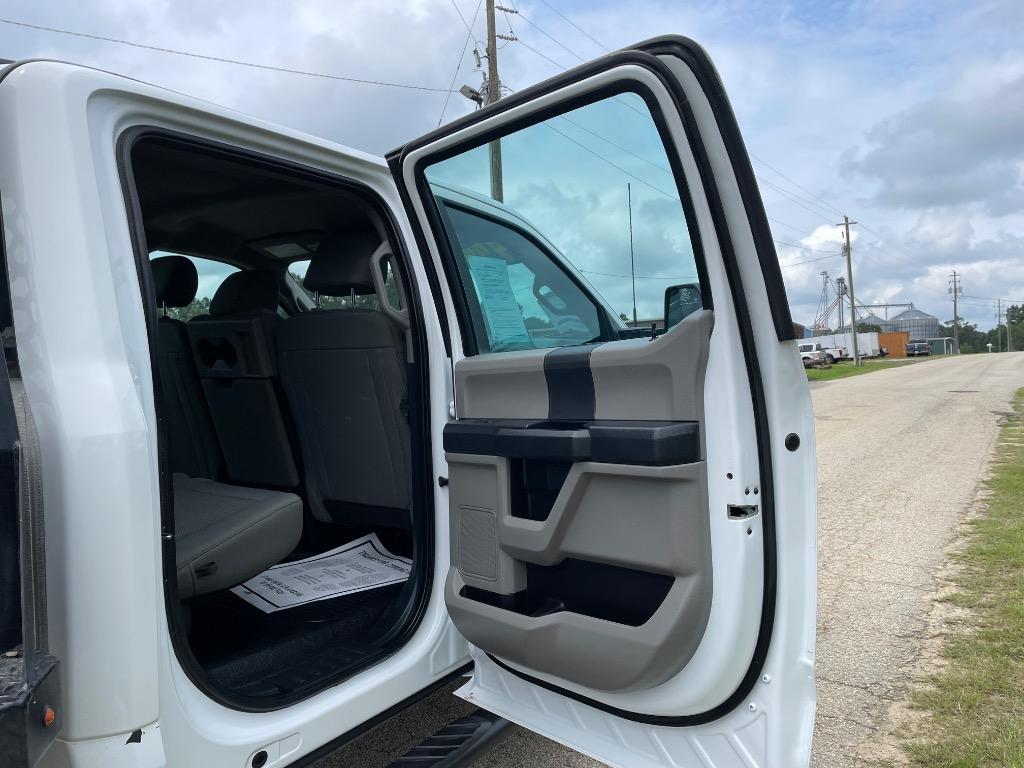 2022 Ford F-350 - $39,999