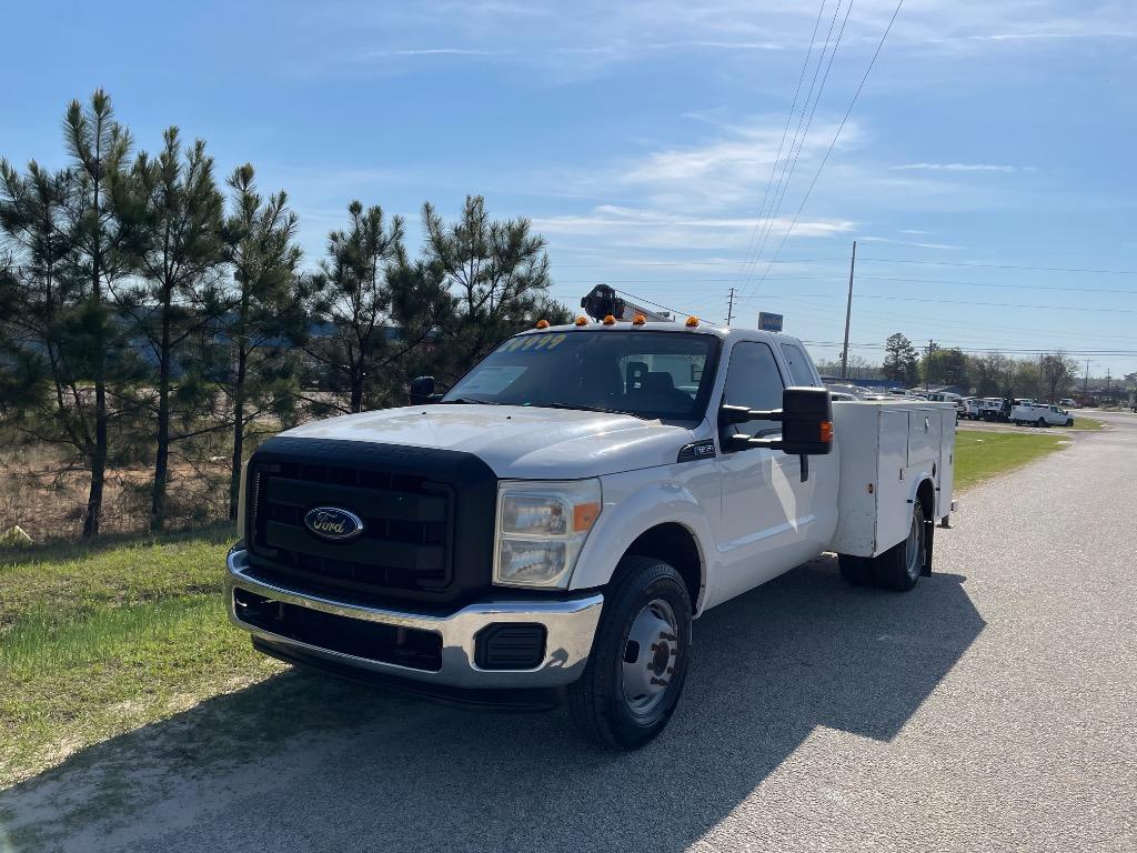 2011 Ford F-350 Super Duty - $24,999