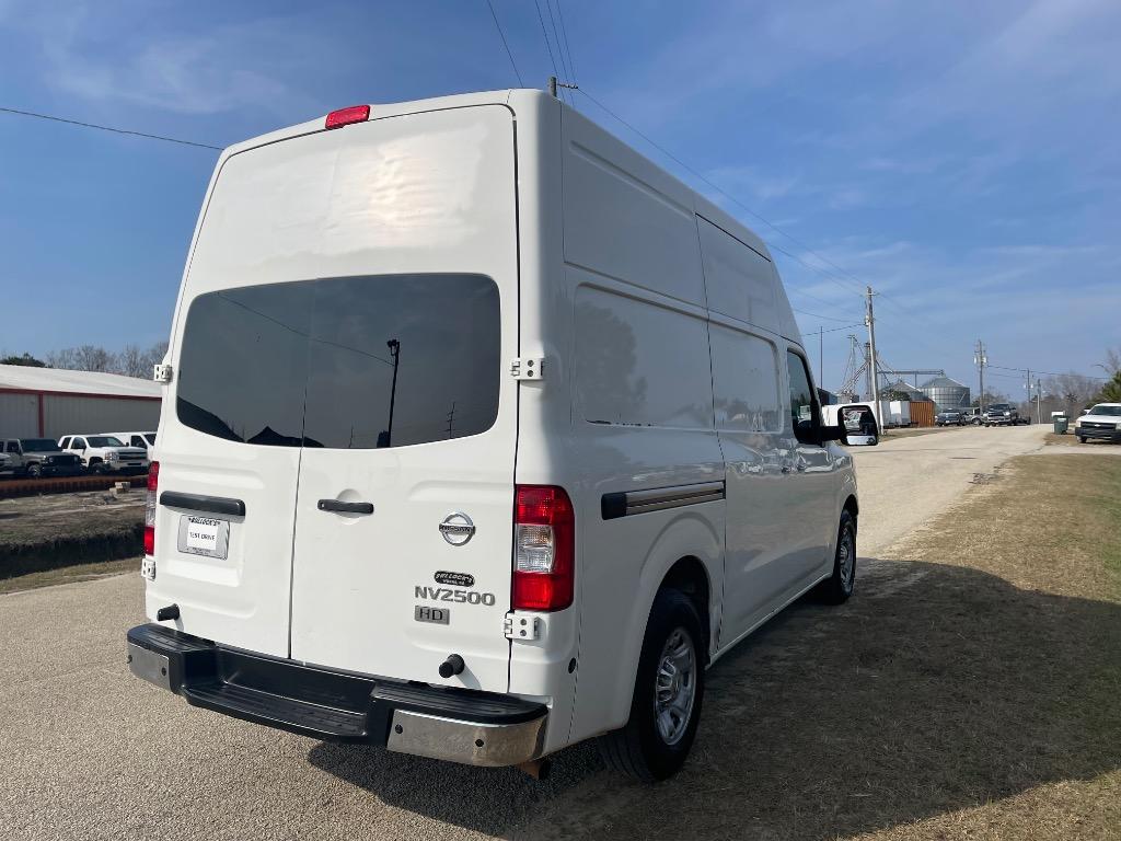 2012 Nissan NV200 - $13,999