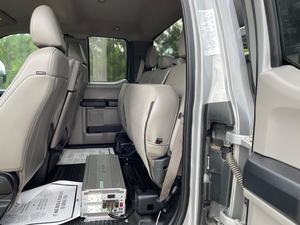 2019 Ford F-350 - $16,999