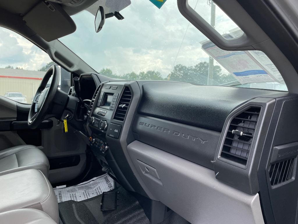 2019 Ford F-350 - $16,999