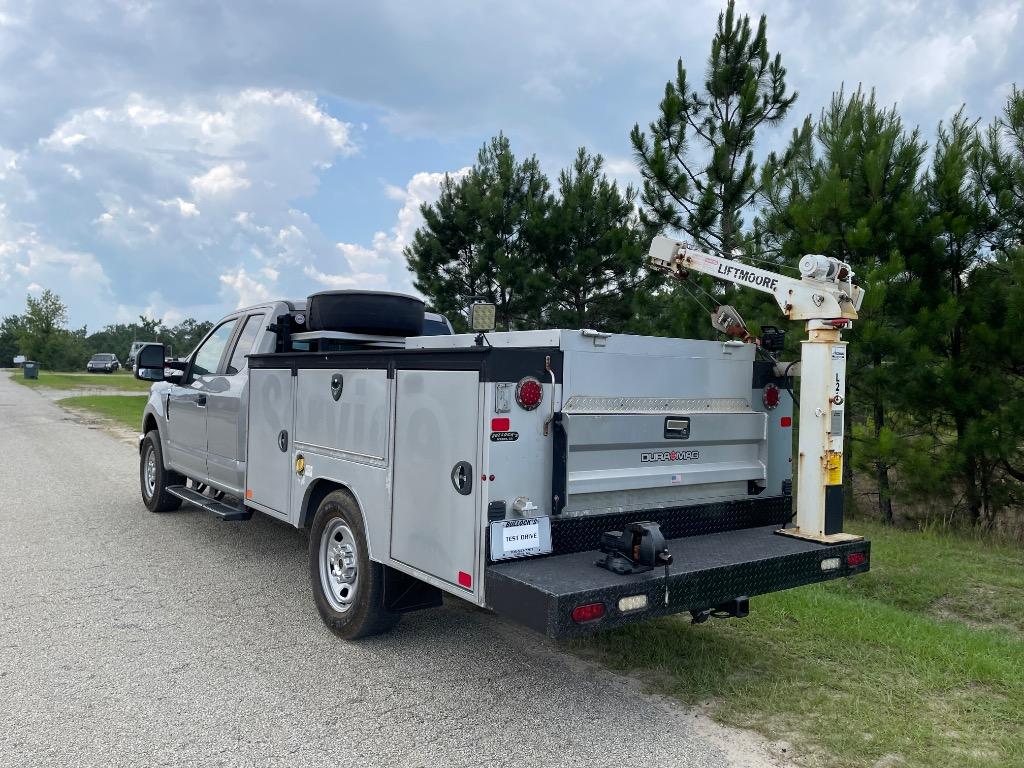 2019 Ford F-350 - $16,999