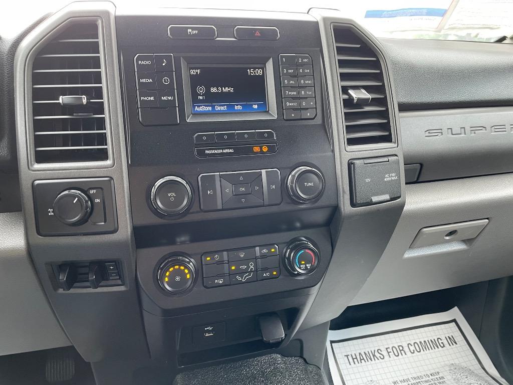 2019 Ford F-350 - $16,999