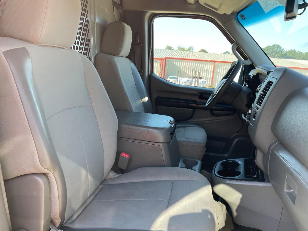 2012 Nissan Nv - $9,999