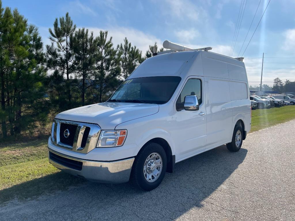 2012 Nissan Nv - $9,999