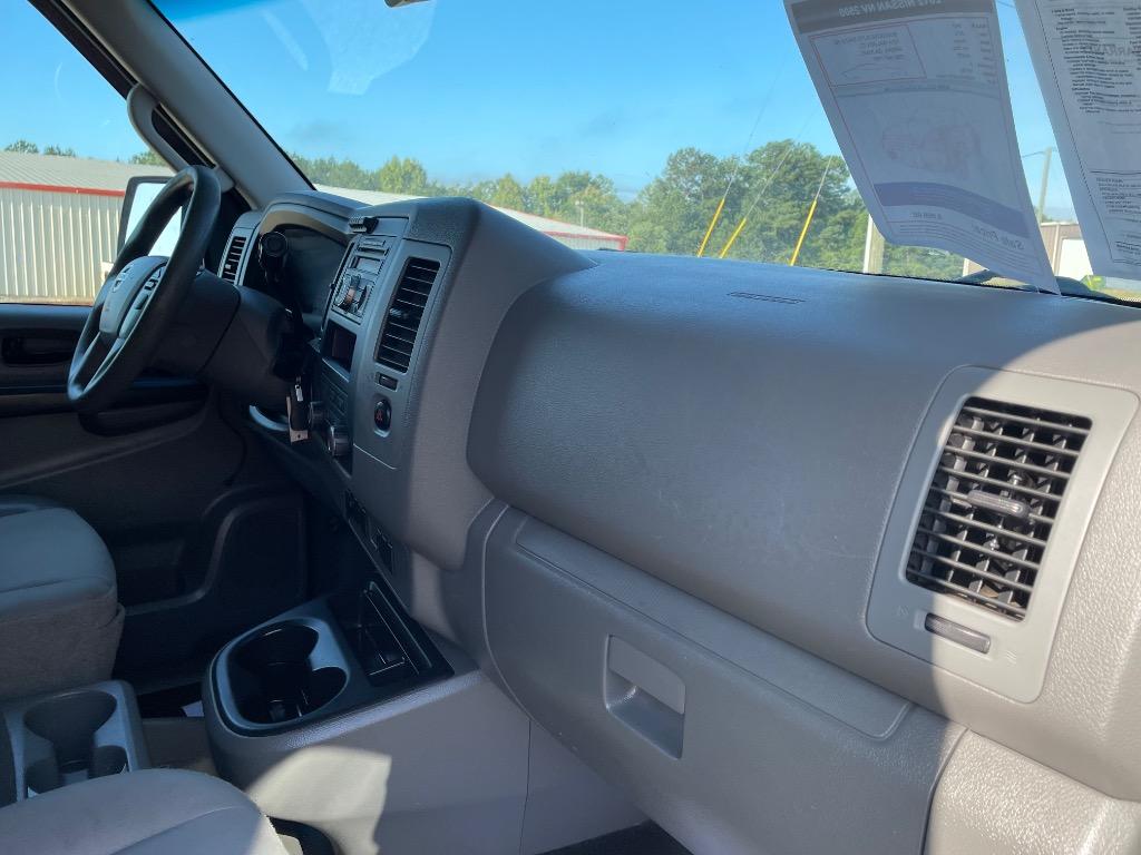 2012 Nissan Nv - $9,999